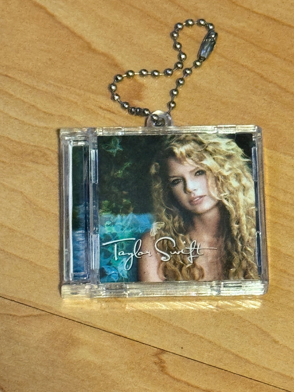Taylor Swift “Debut” Mini NFC Mini CD Keychain